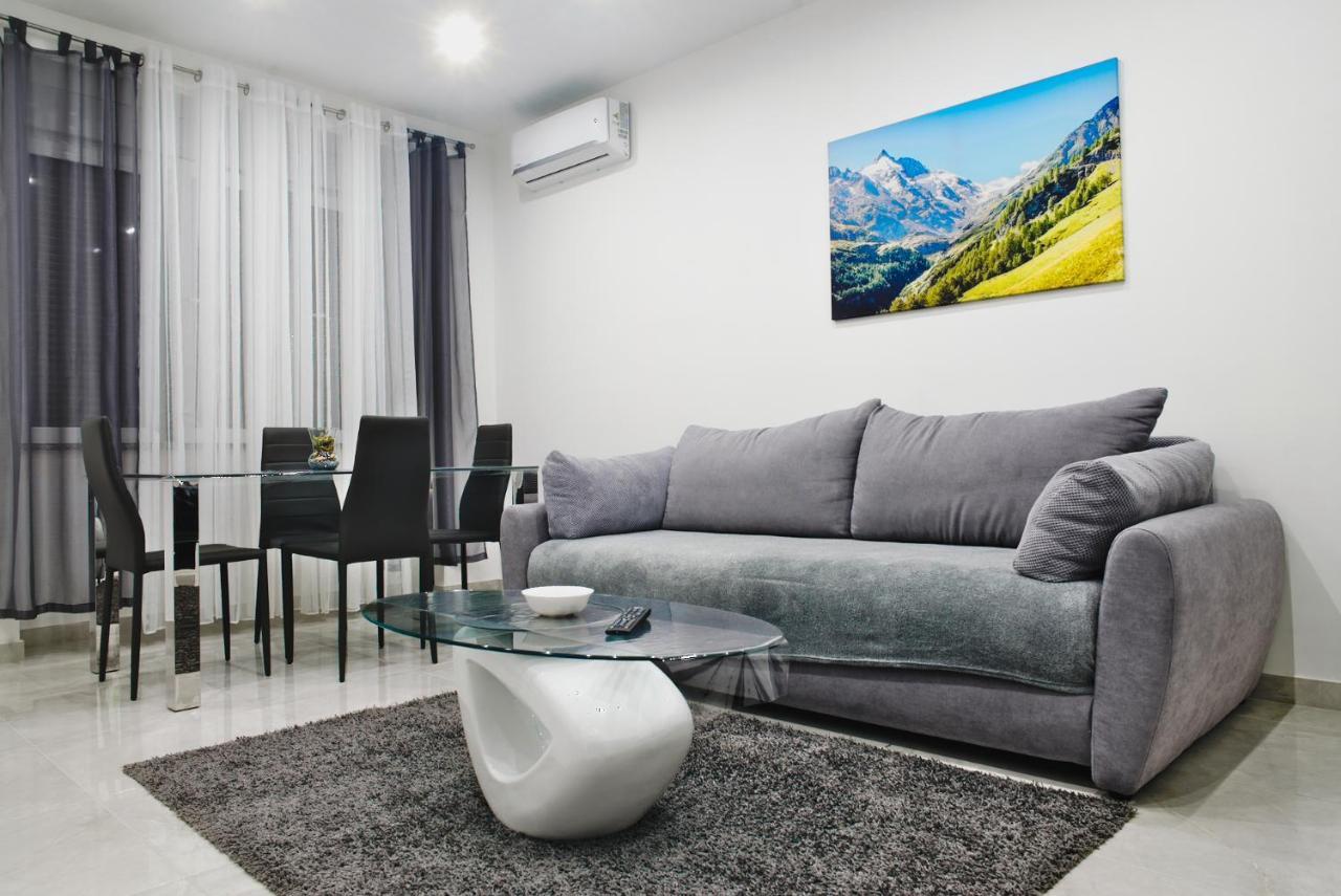 Apartment Omerka Rijeka Exterior photo